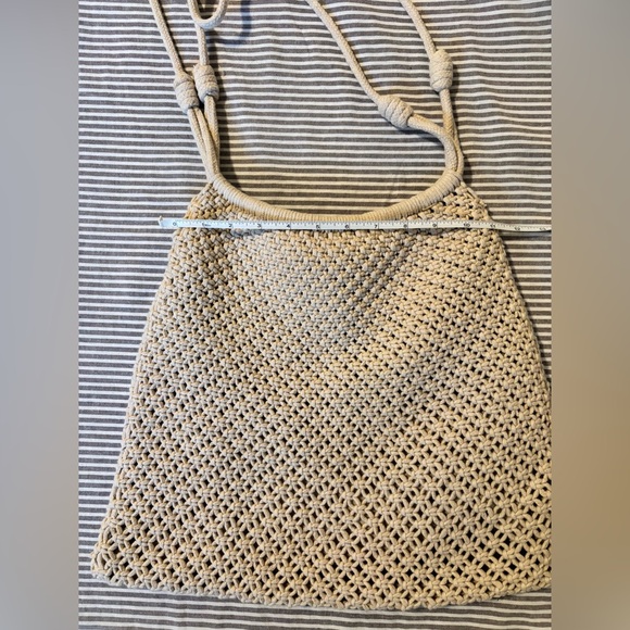 Zara Elegant Cream Woven Shoulder Beach/ Summer Bag - Picture 2 of 8